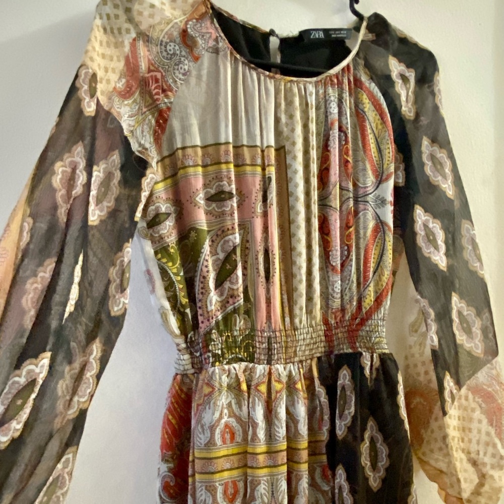 Zara Dress - Picture 3 of 4
